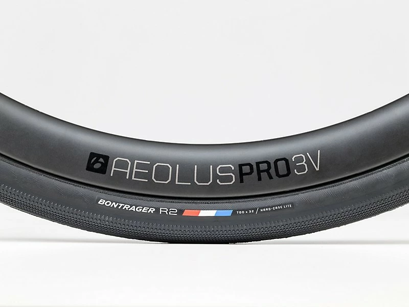 Pneu Bontrager R2 Hard Case Lite TS TT – Image 2